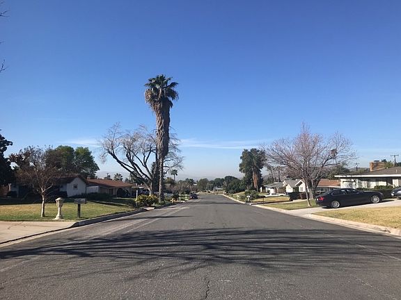 4th image of 22808 Minona Dr