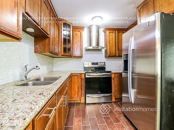 3rd image of 10535 W Calle Del Sol