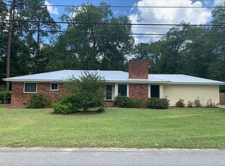165 Austin Ave, Jesup, GA 31546