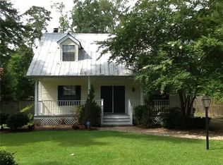 1730 Caroline St, Mandeville, LA 70448
