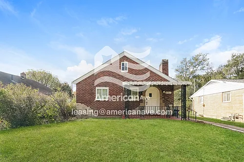 921 Dennison Ave Photo 1