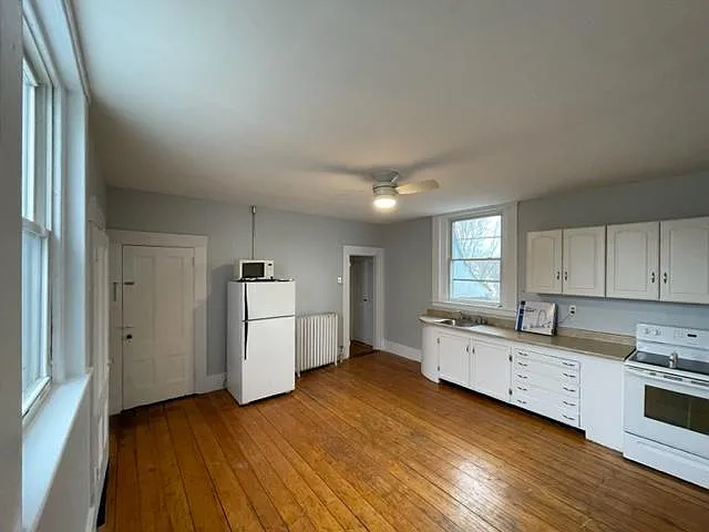 131 Bedford Rd #3 — Photo 2
