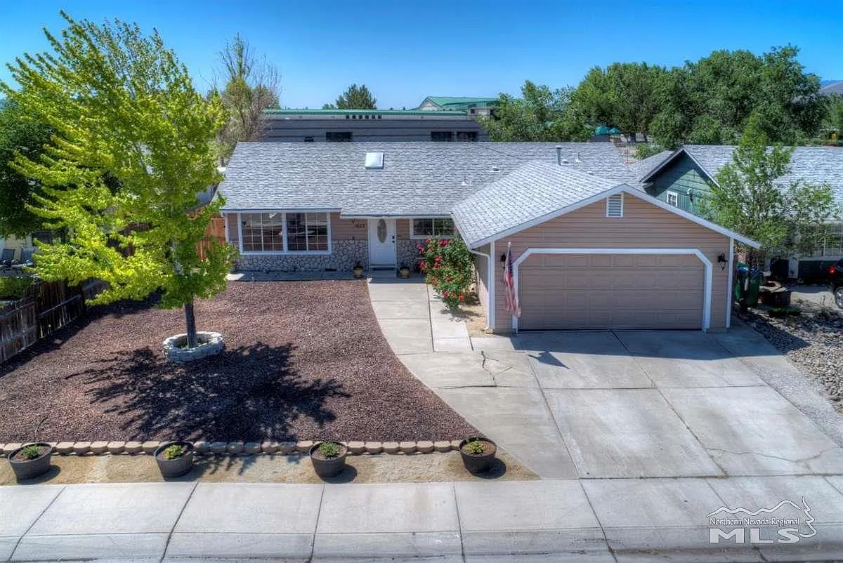 1623 Spooner Dr photo 1