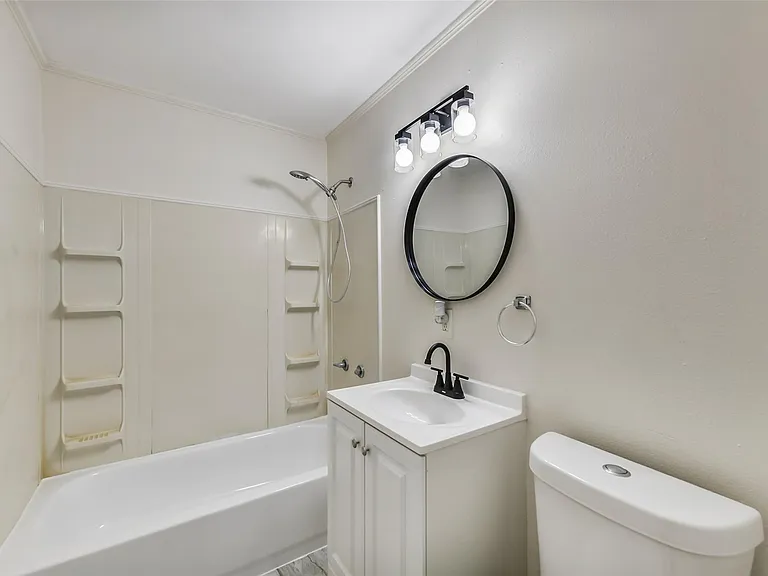 809 Chestnut St — Photo 15