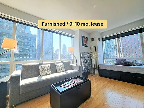 350 W 42nd St #17K Photo 1