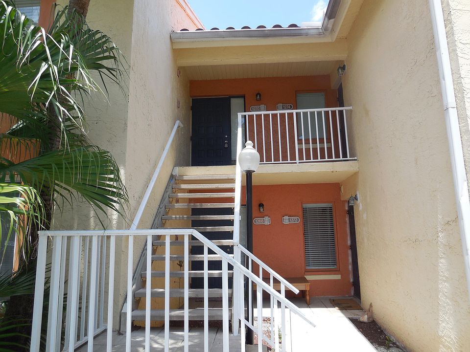 1st image of 1270 The Pointe Dr