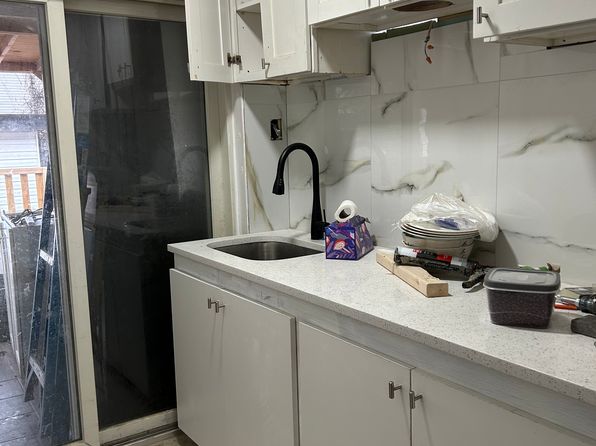 3735 Maple Ave Floor 2