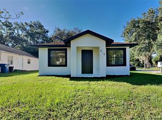 612 W Beresford Ave, Deland, FL 32720