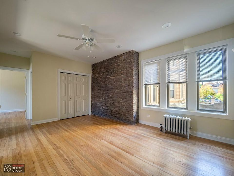 1st image of 4225 N Paulina St #4225W3
