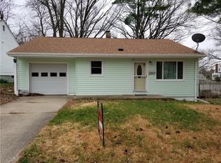 2353 E Hendrix St, Decatur, IL 62521