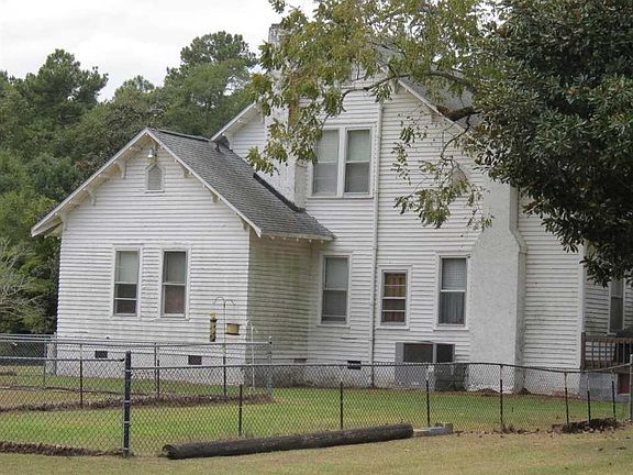 5th image of 203 Wildwood Dr