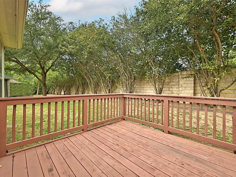 411 W Saint Elmo Rd #34 — Photo 30