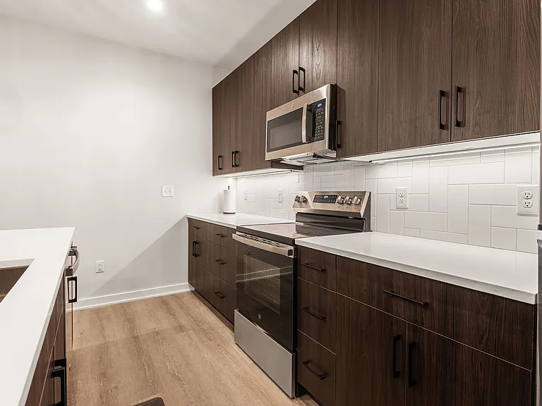 Milliner Lofts — Photo 125