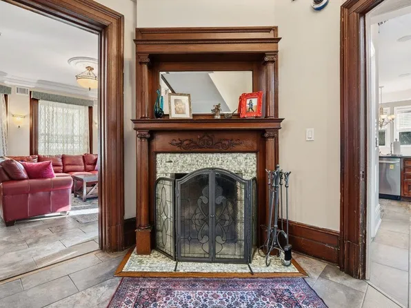 99 Bentley Avenue image 13 of 50