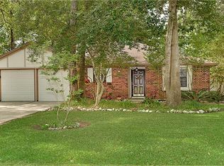 14 Summer Crest Cir, Spring, TX 77381