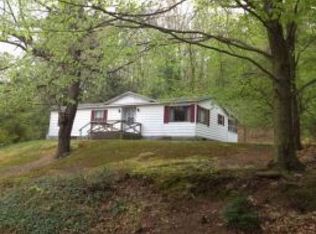 1150 Peas Eddy Rd, Hancock, NY 13783