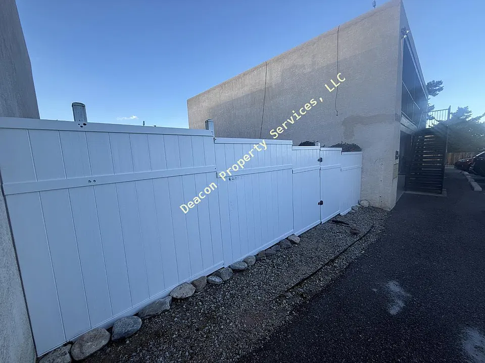 Tiny Home Casita in the Heights with All Utilities Included