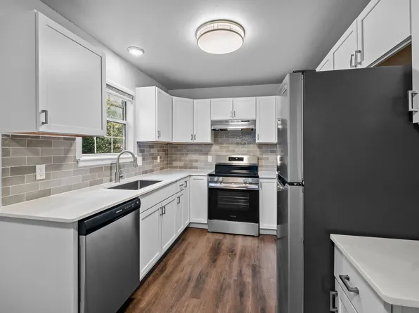 2674 E Kantz Dr, Fayetteville, AR 72703