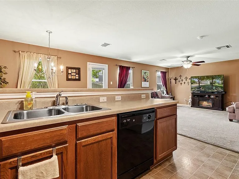 206 Black Forest Rd — Photo 14