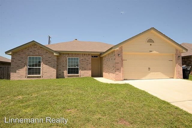 1st image of 3001 Montague County Dr
