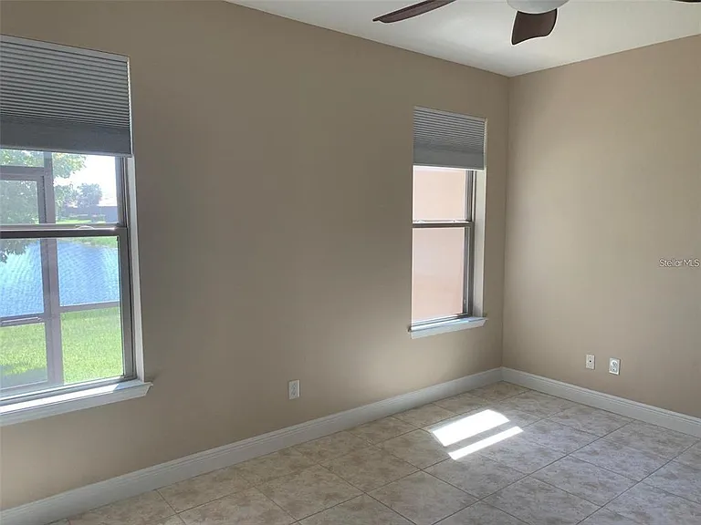 5409 Sunset Falls Dr — Photo 17