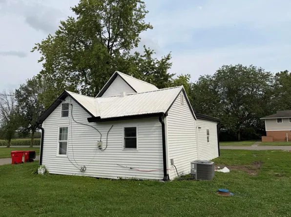 22 Fairview Ave, London, OH 43140