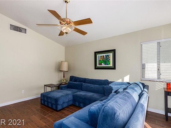 5th image of 3512 Summersprings Dr
