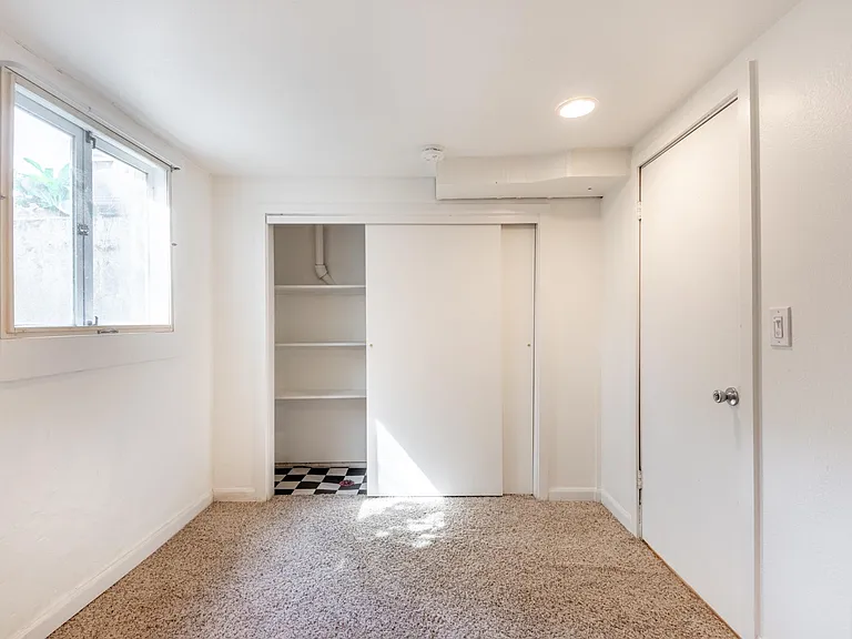 2306 SE Caruthers St #C — Photo 19