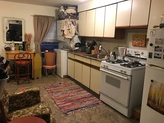 Studio, 650 sqft, $1,400 — Photo 2