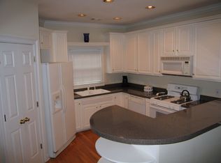 8550 Hope Mews Ct, Sandy Springs, GA 30350