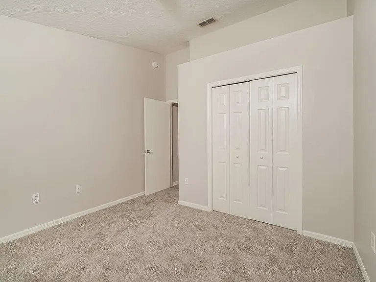 7446 Briarbay Loop — Photo 14
