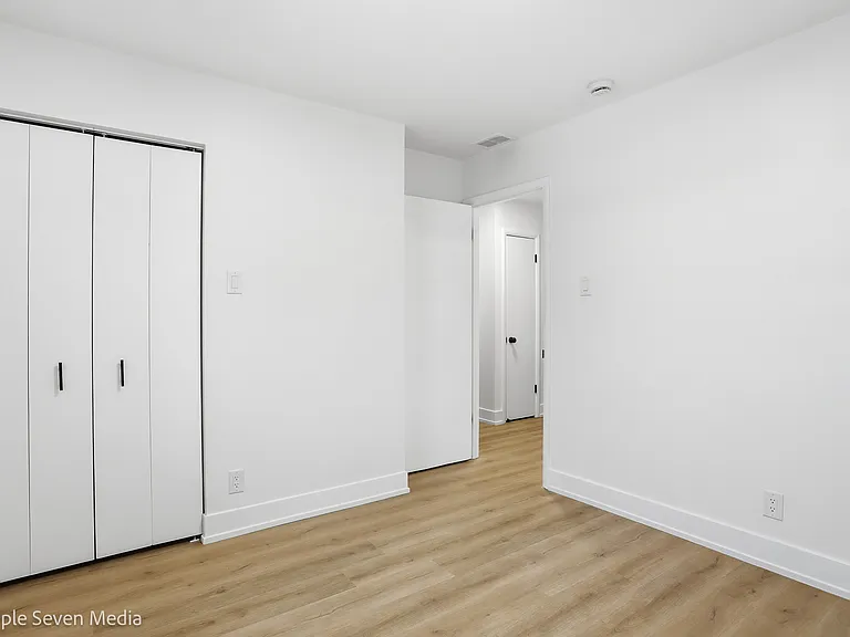 6135 Birmingham St — Photo 25