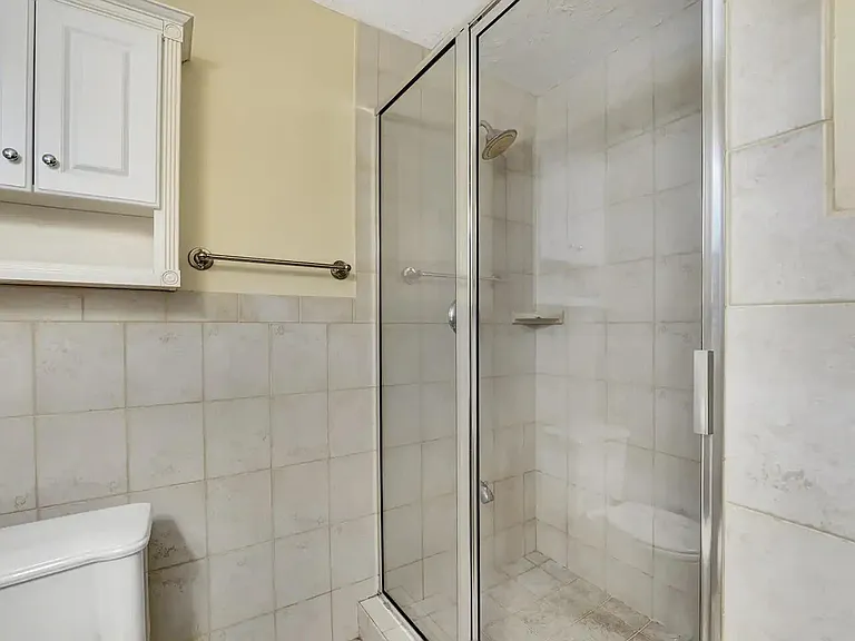 5574 Lake Osborne Dr — Photo 30