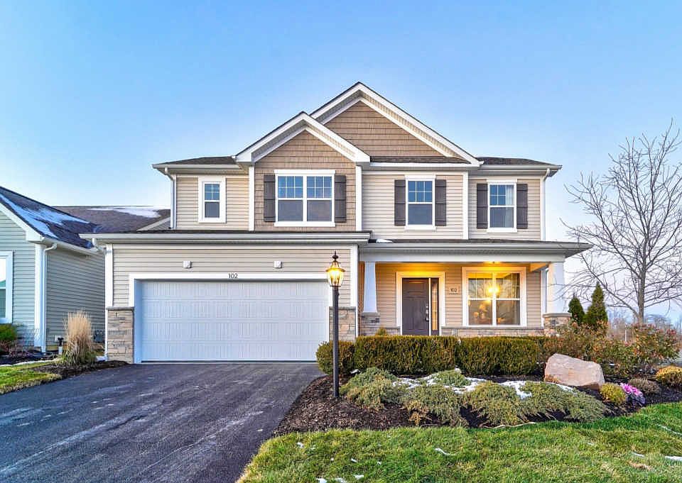 1st image of 102 N Alderwood Cir