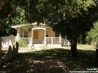 1512 2nd St, Kerrville, TX 78028