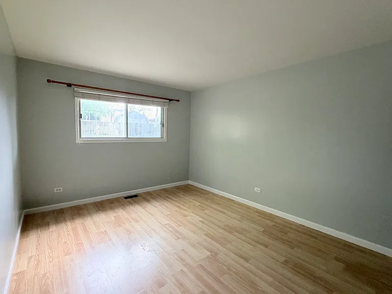 117 Virginia Ct — Photo 8