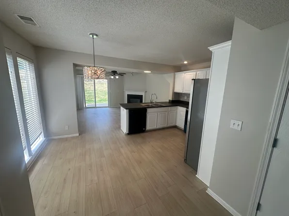 4356 NE 83rd Ter, Kansas City, MO 64119