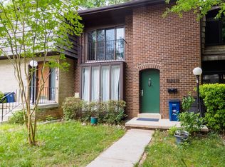 8118 Inverness Ridge Rd, Potomac, MD 20854