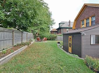 6427 Nicholson St, Pittsburgh, PA 15217