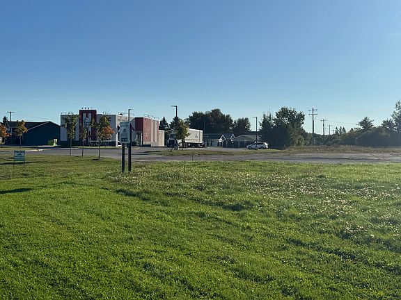 4th image of 2901 Interstate Highway 75 Business Spur