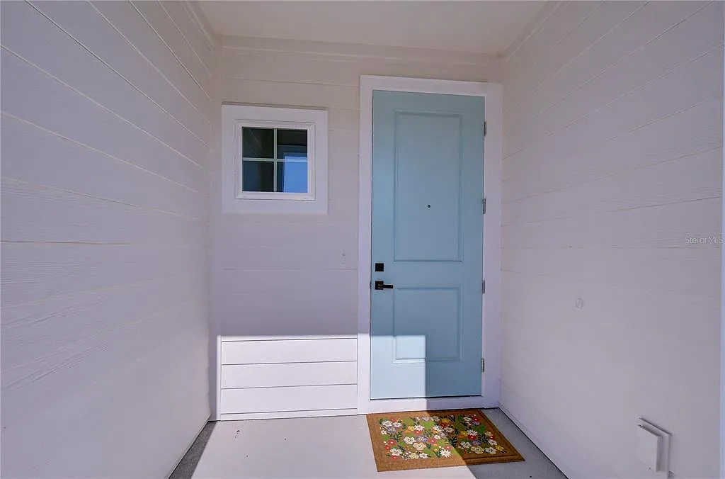 3 bed, 2.5 bath, 1674 sqft, $2,250 — Photo 4