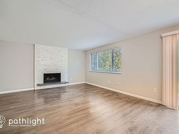 3rd image of 8201 Woodbourne Dr SW