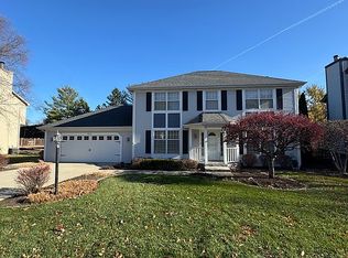 5235 Solitude Dr, Rockford, IL 61114