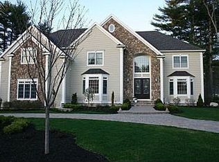 17 Ross Ln, Middleton, MA 01949