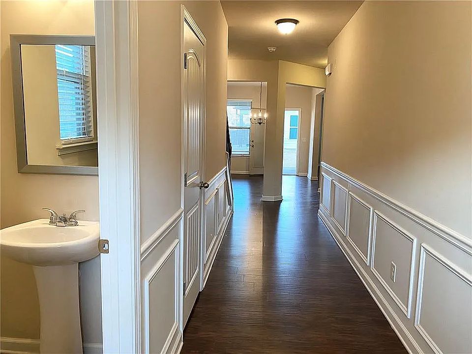 1st image of 2462 Turnbury Glen Walk SW