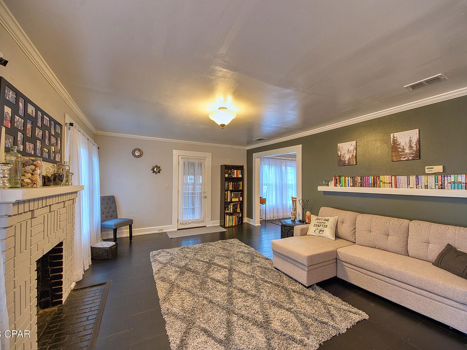 4267 Liddon St Marianna FL 32446 Zillow