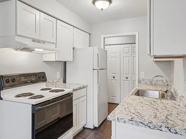 River Raisin Apartments