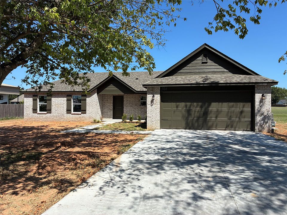1st image of 504 NW 7th St