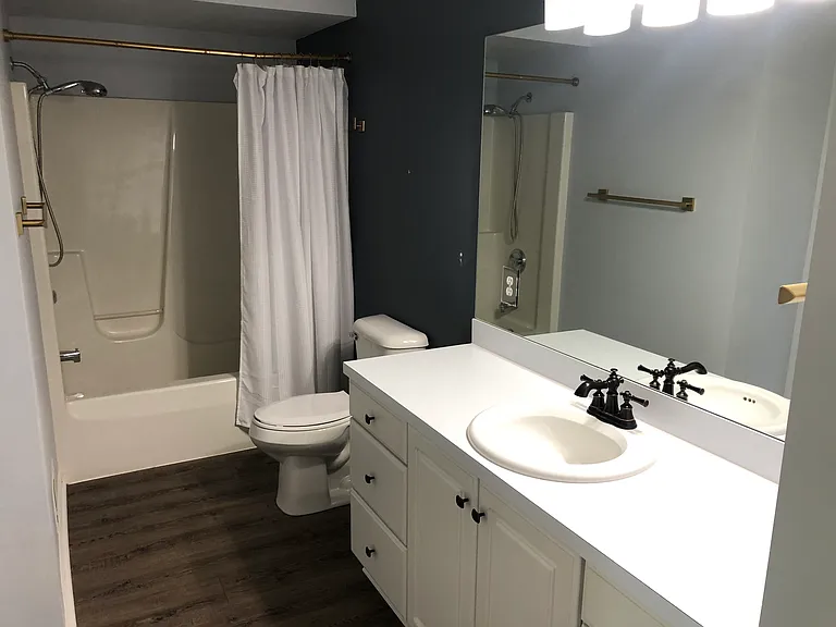 1311 Gleneagle Trl — Photo 8