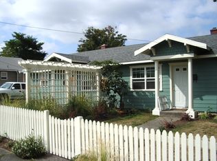 3841 19th Ave SW, Seattle, WA 98106